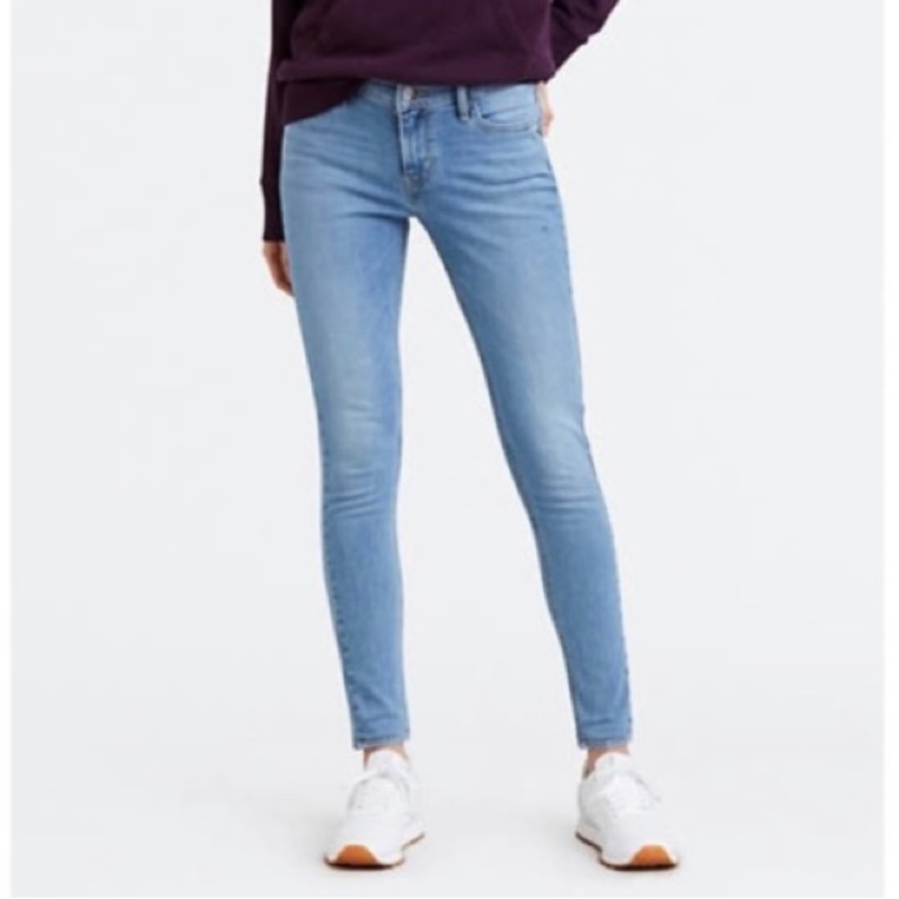 Levi’s 710 Super Skinny Women's Jeans
Aviator Blue